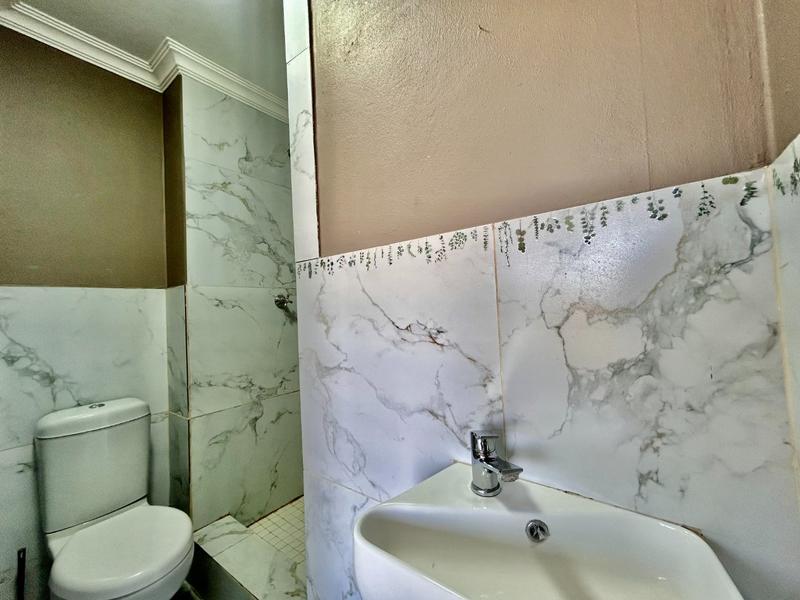 To Let 2 Bedroom Property for Rent in Kosmos North West